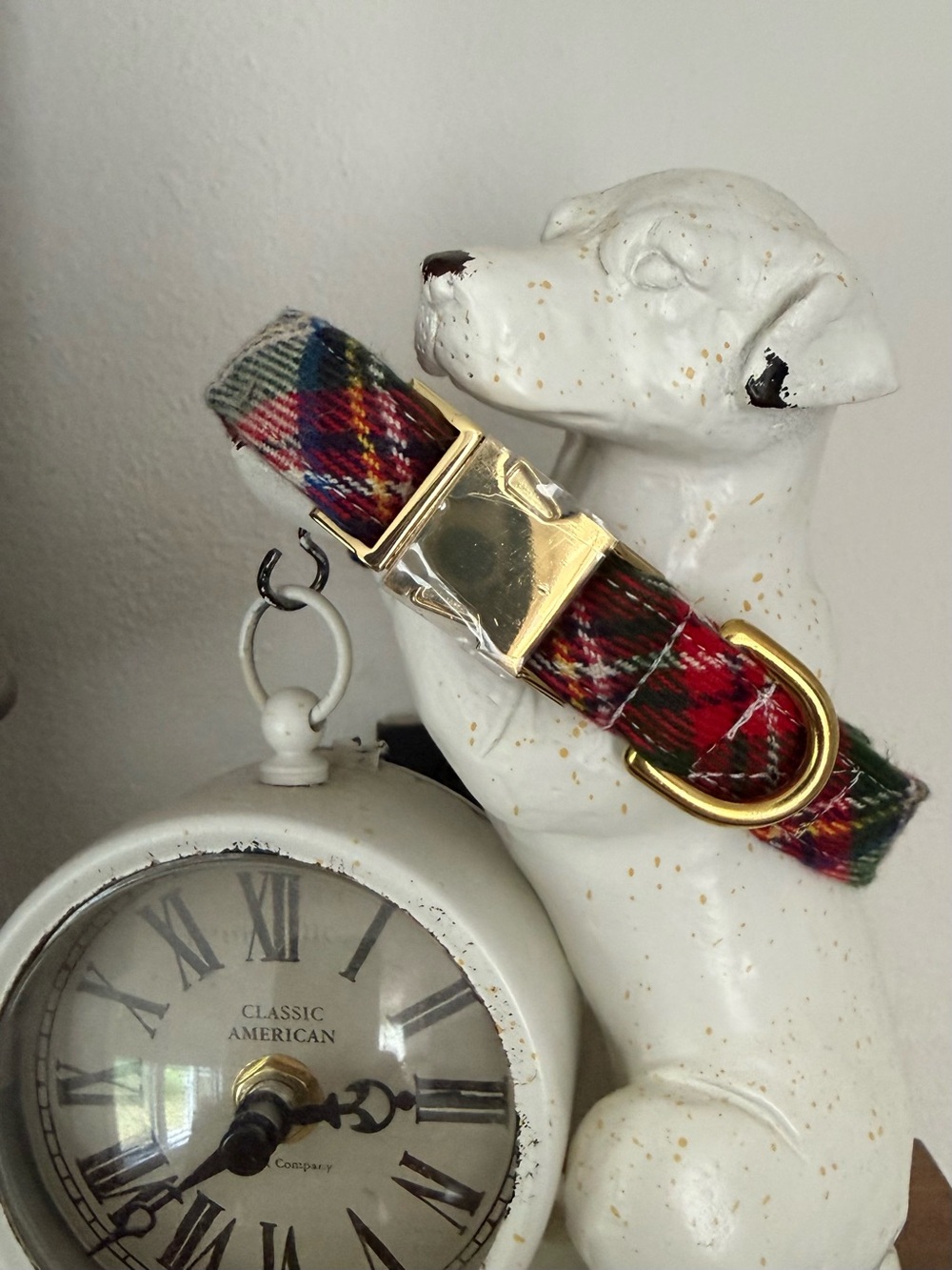 The Foggy Dog Red Tartan Plaid Collar with Gold Hardware Sz Sm NWOT